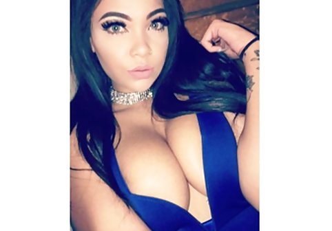 Jayden Jaymes منحنی های دانلودفيلم سينمايي سكسي شگفت انگیز خود را نشان می دهد